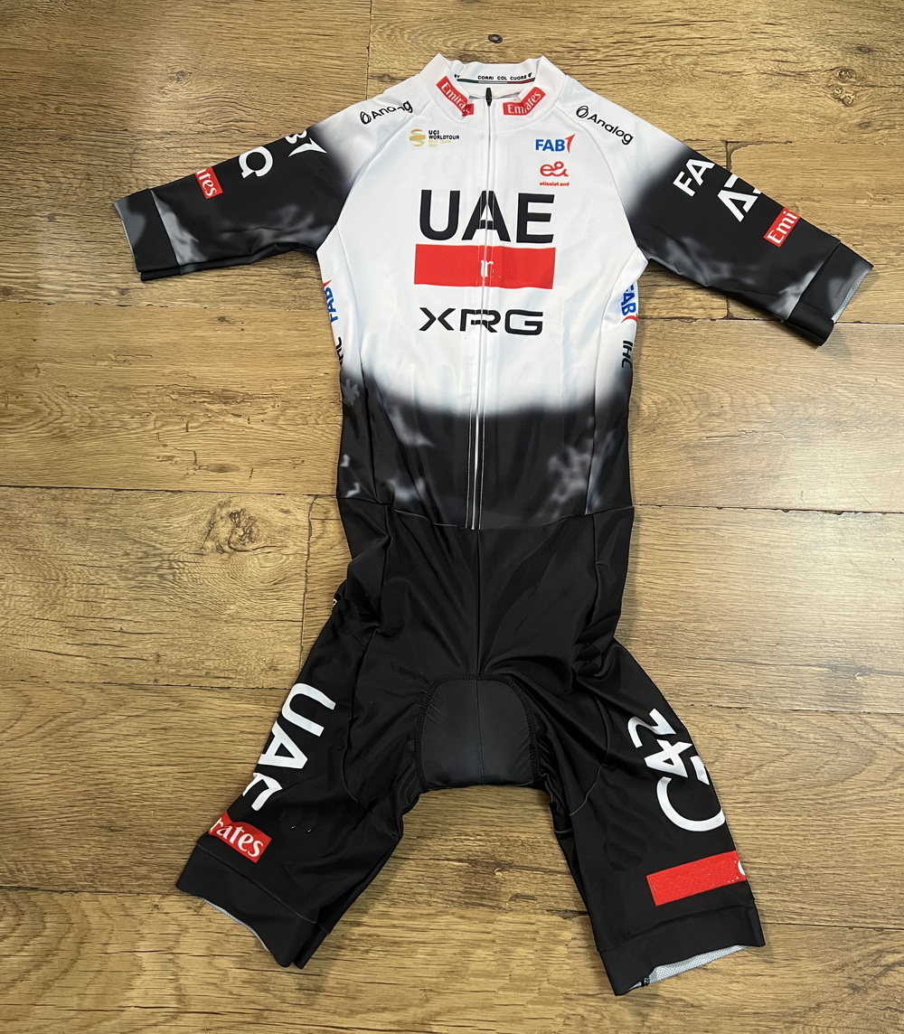 LASER CUT Skinsuit 2025 2026 U - огляд і ціна Cycling Gear Clothing